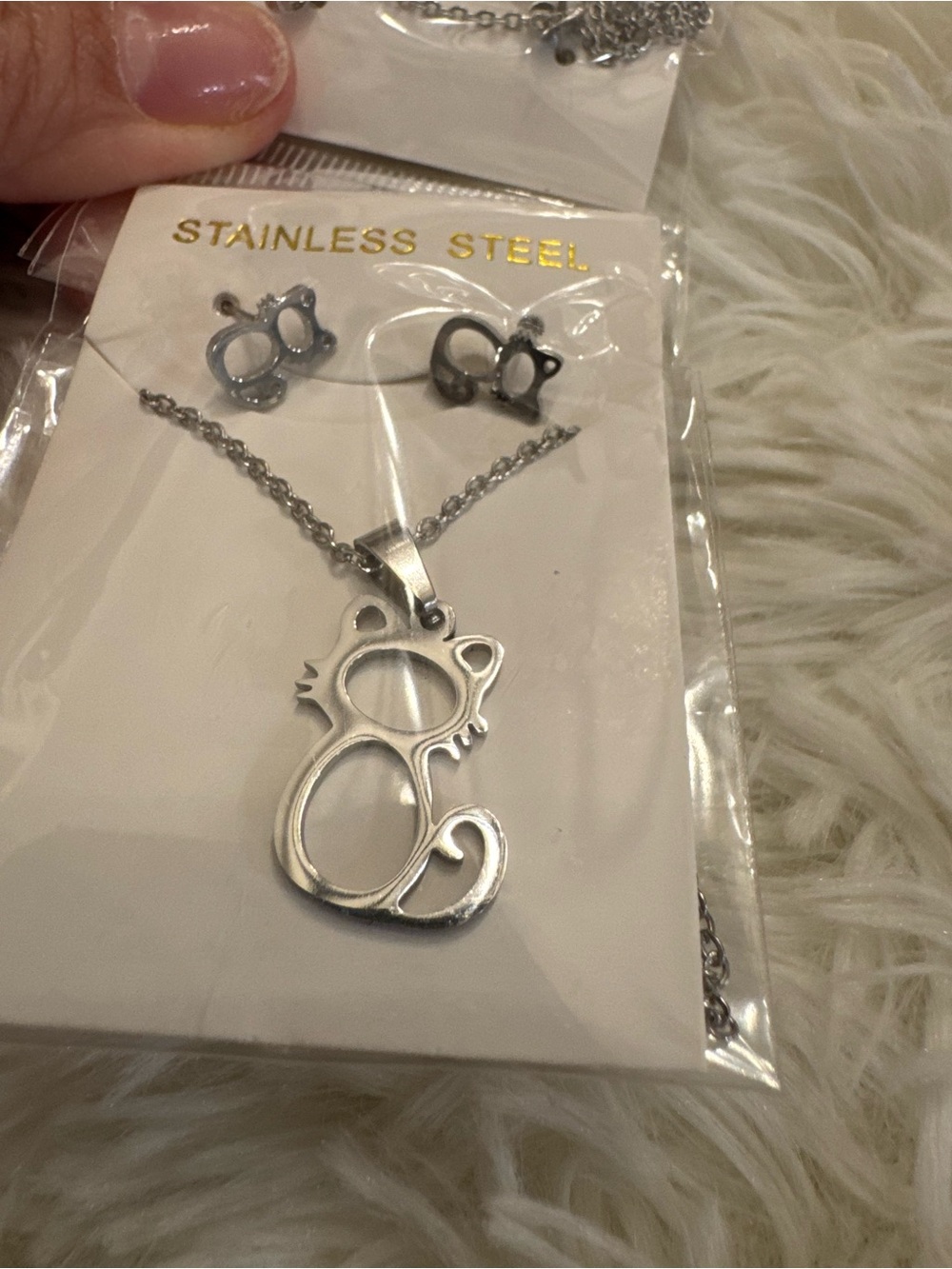 Silver Cat Outline Necklace and Earring Set